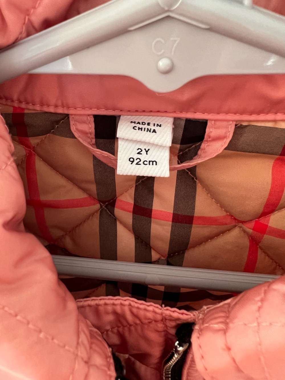 Burberry toddler's Quilted Pink Jacket 2Y - Picture 3 of 11